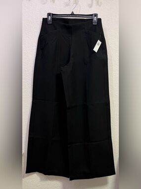 NWT Old Navy Pixie Wide-Leg Pants